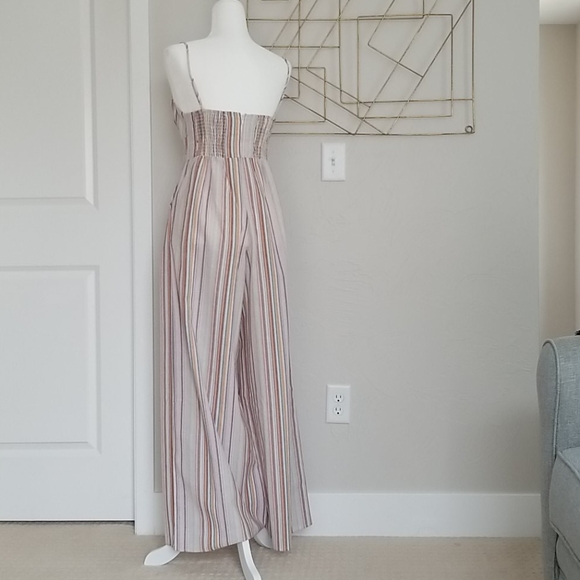 6 Shore Road Bayside Linen Jumpsuit (Size M) - Picture 2 of 9